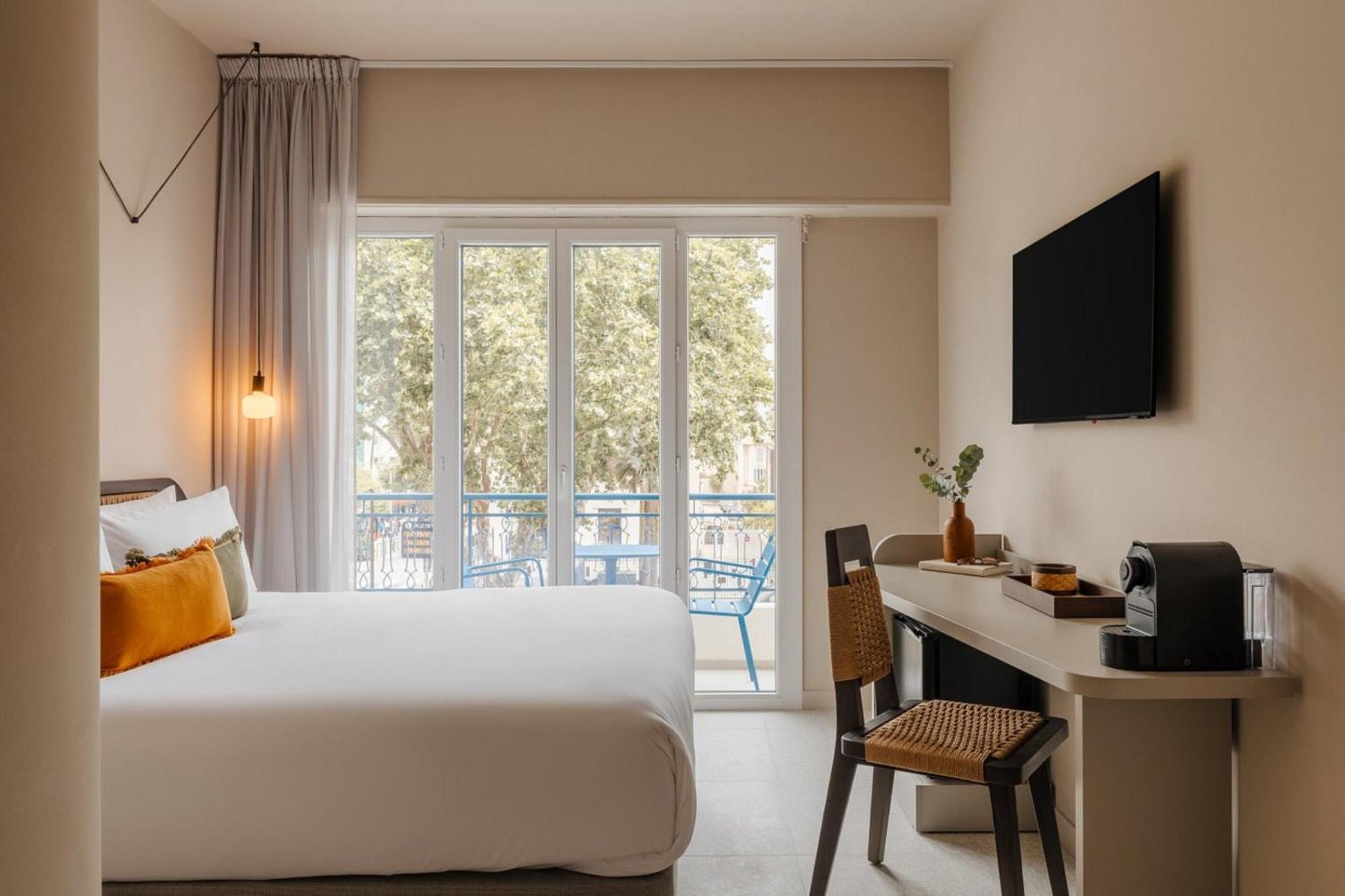 Doppelzimmer mit Balkon